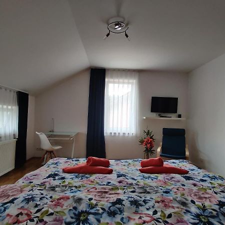 Apartmany V Nasem オロモウツ エクステリア 写真
