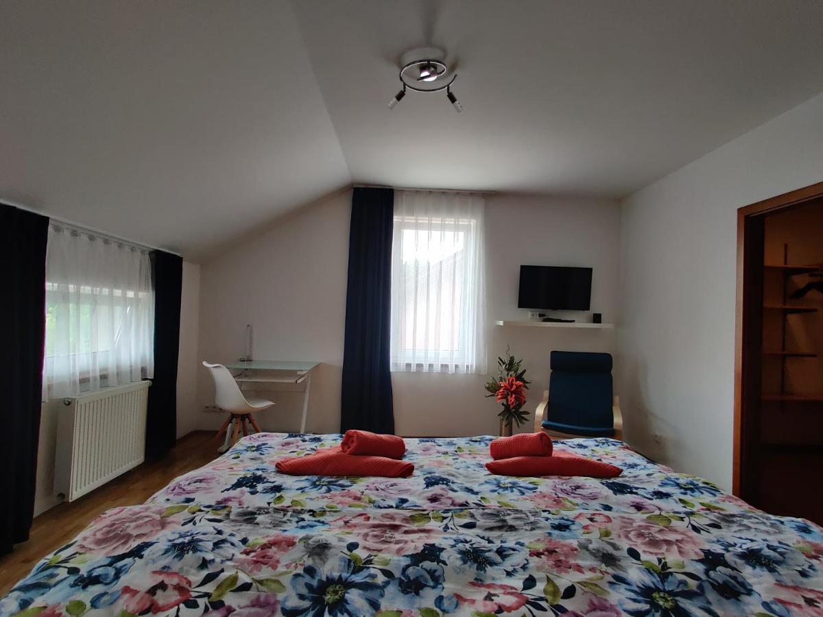 Apartmany V Nasem オロモウツ エクステリア 写真