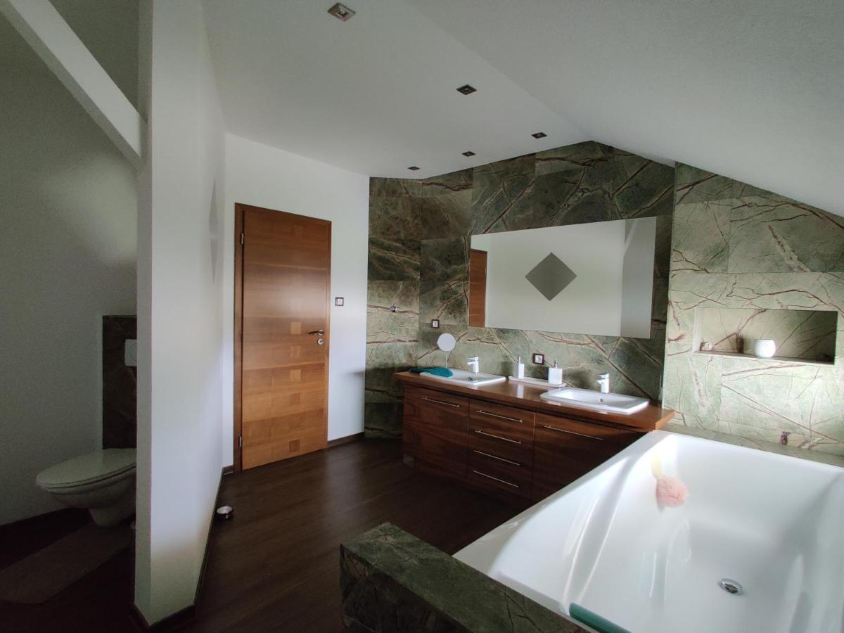 Apartmany V Nasem オロモウツ エクステリア 写真